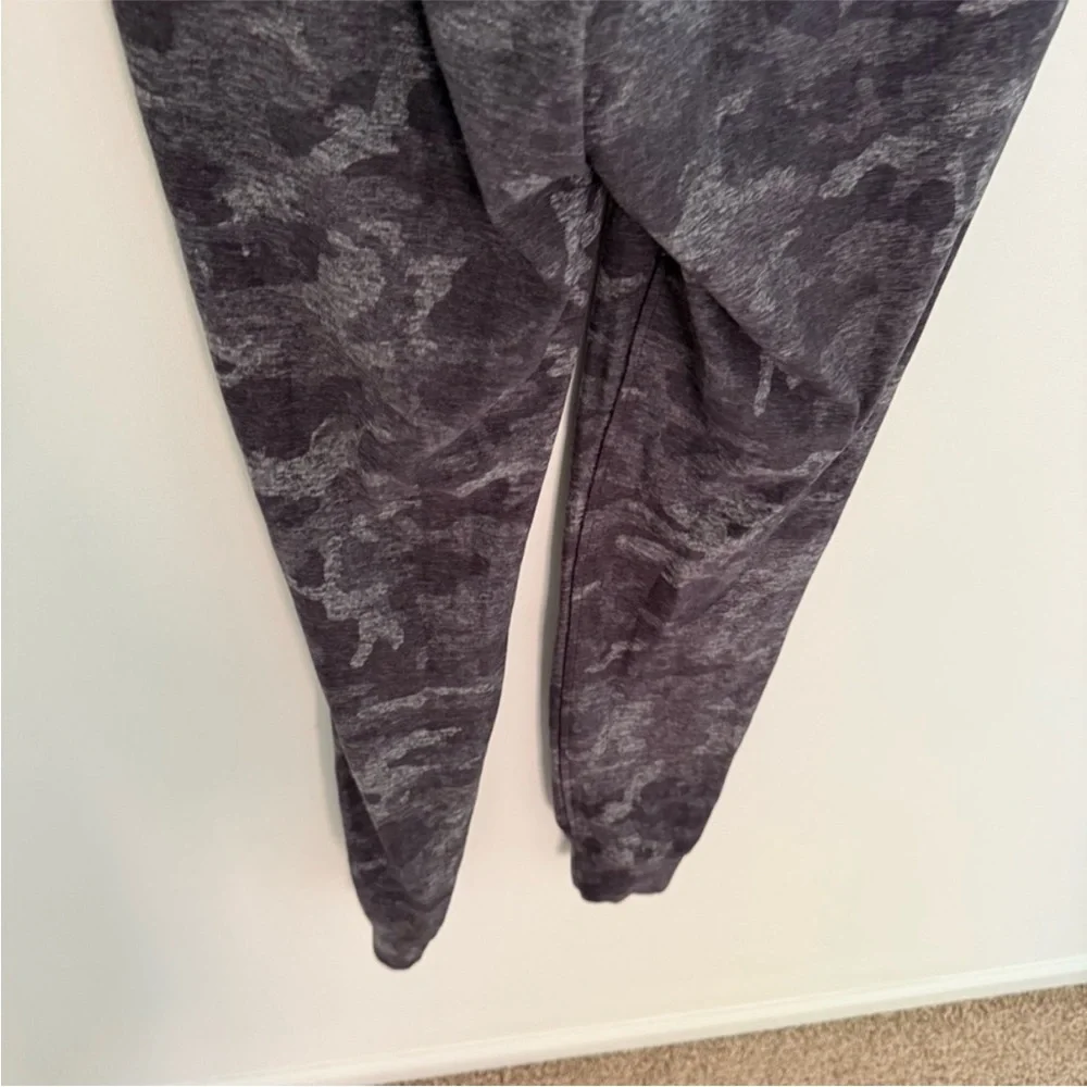 Lululemon Ready To Rulu Jogger Camo Size 4